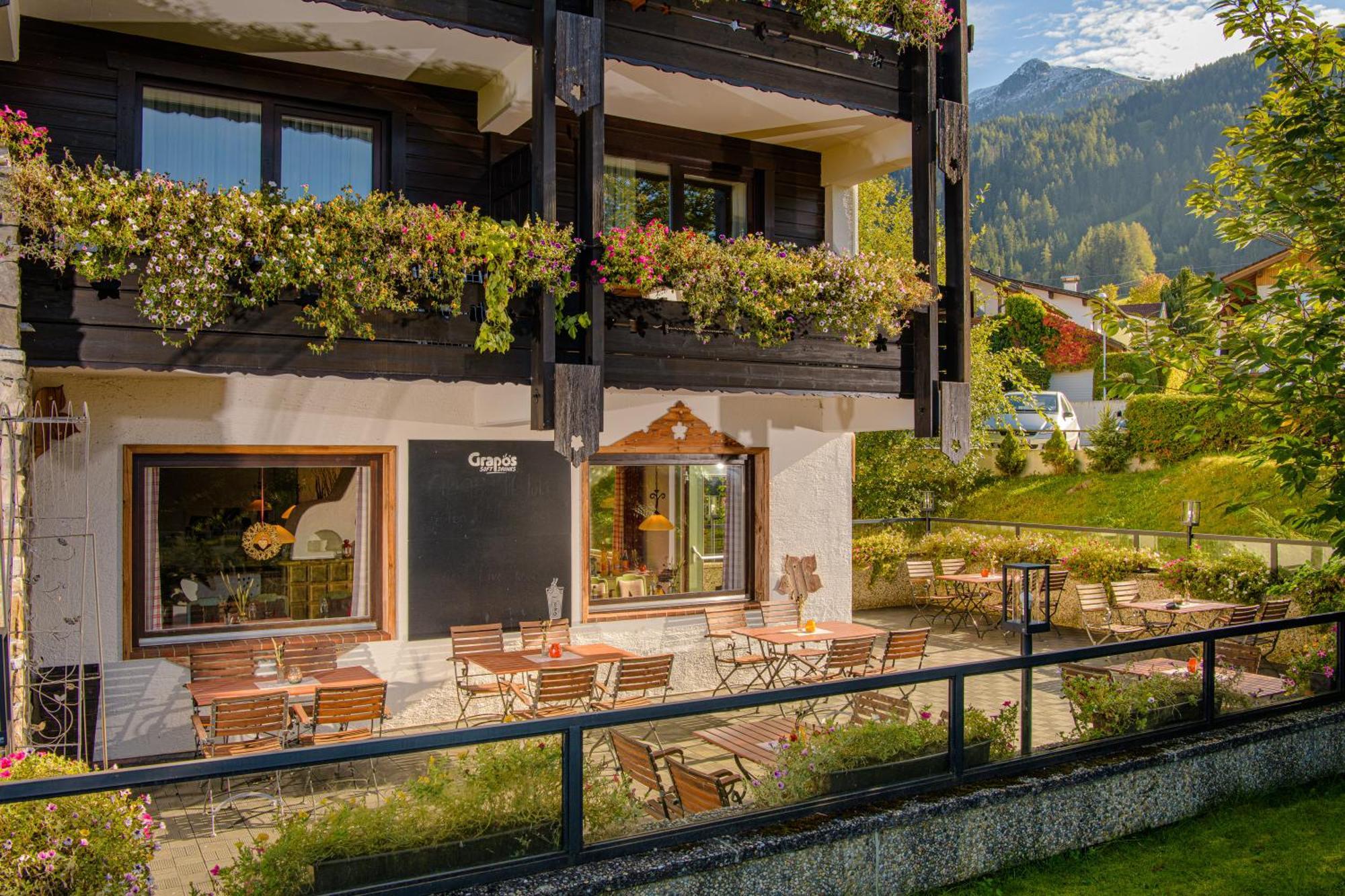 Mondi Hotel Axams Exterior foto